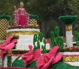 Float in the Texas Rose Parade in Tyler