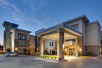 LaQuinta Inn & Suites University Area in Tyler Texas, near the Hospital District, TJC and the University of Texas at Tyler, located at 2552 SSE Loop 323